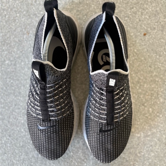 Nike React Phantom Run Flyknit 2  size 11.5 - Picture 5 of 5